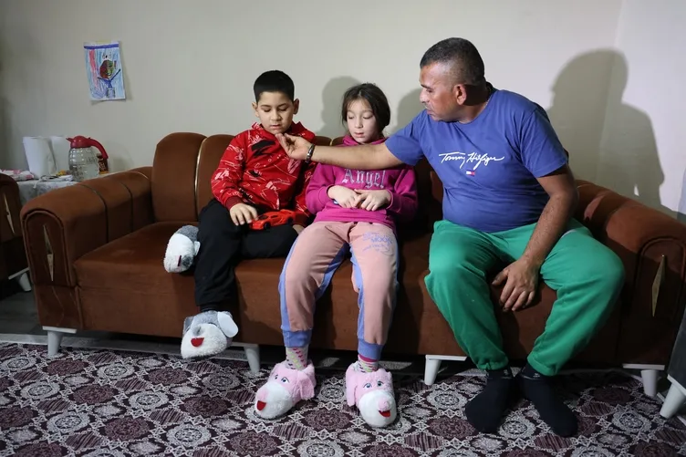 Türkiye sosyal medyada gündem olan babayı konuşuyor: Karımın gittiğini çocuklarımdan öğrendim!