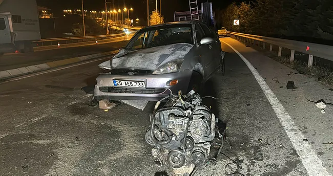 İzmit'te otomobil ağaca çarptı: 1'i ağır 5 yaralı -