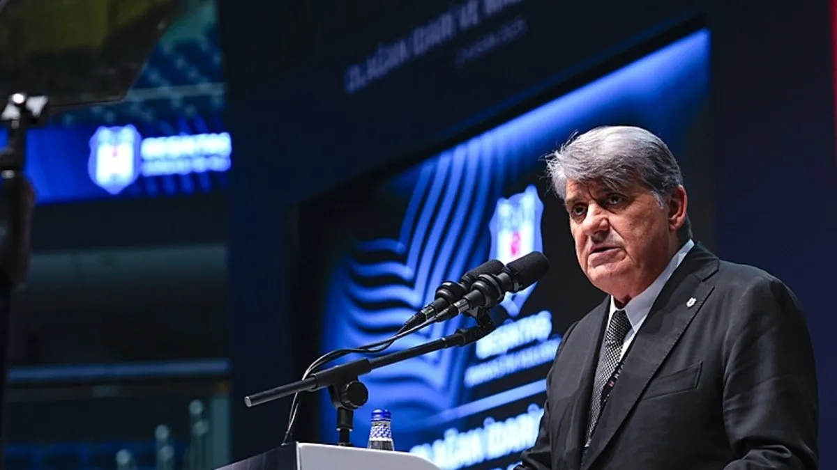 Beşiktaş’ta ikinci Serdal Adalı dönemi ibra edildi