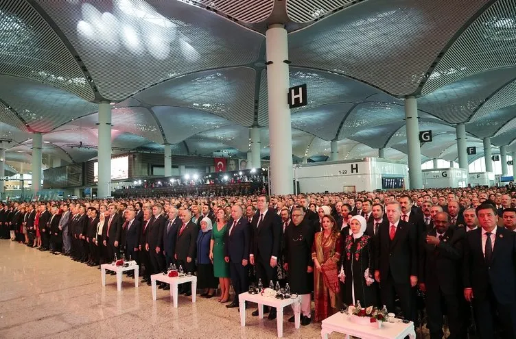 Başkan Erdoğan yeni havalimanının açılışını gerçekleştirdi