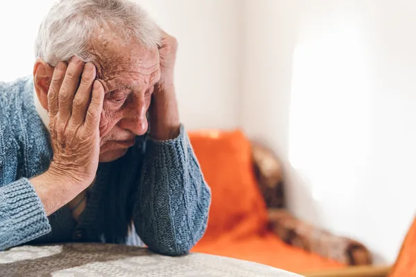 alzheimerda-erken-tani-ile-semptomlar-yavaslatilabilir-1756902942630.jpg