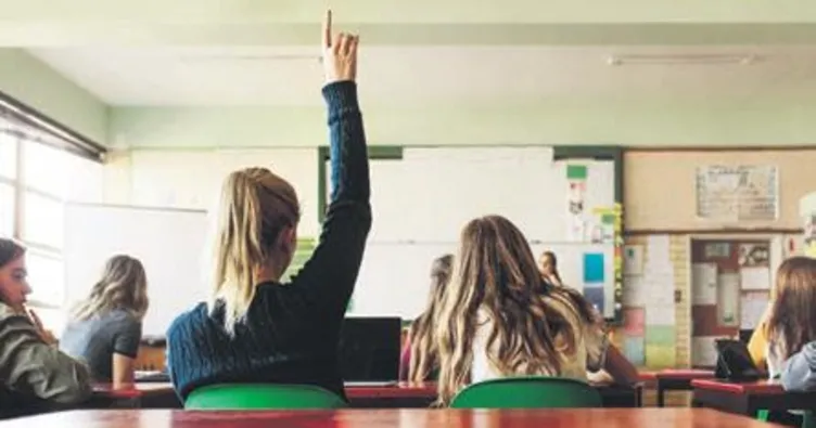 Liselilere sınıfta kalma yok