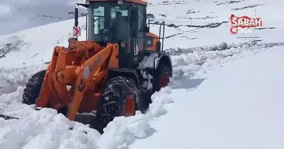 Bayburt-Trabzon arasında baharda karla mücadele | Video