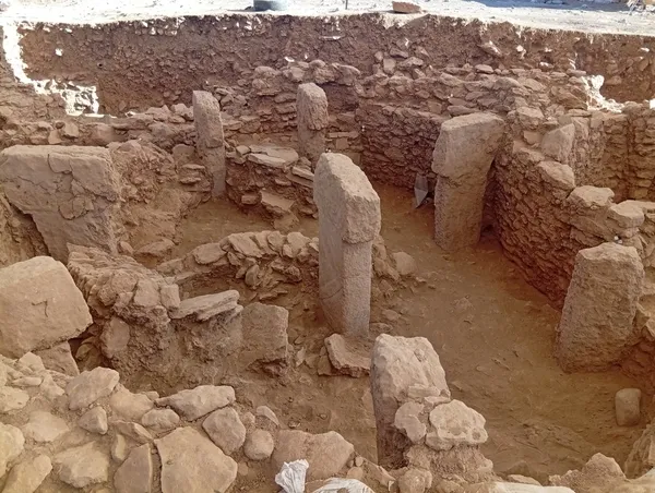 sanliurfada-sayburc-mahallesinde-yeni-kalintilar-bulundu-1756207298682.jpg