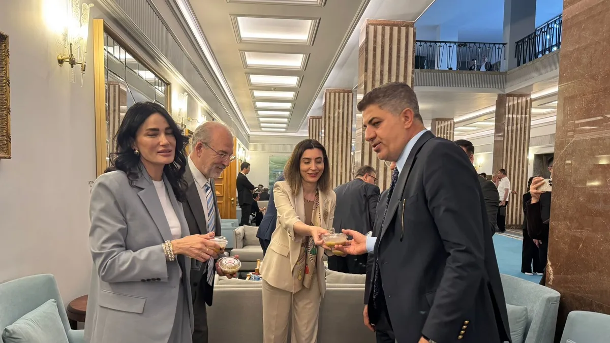 Alevi-Bektaşi Kültür Ve Cemevi Başkanlığından Muharrem ayına özel anlamlı program Alevi-Bektaşi Kültür Ve Cemevi Başkanlığından Muharrem ayına özel anlamlı program
