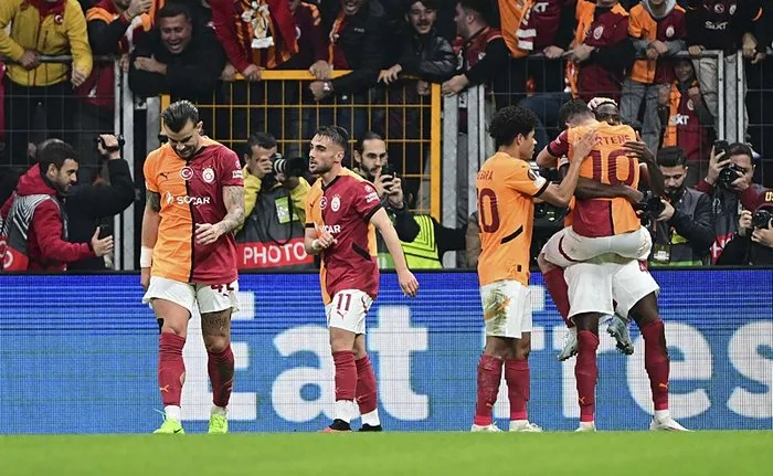 galatasaray-tottenham-cimbom-osimhen-ile-farka-gidiyor-1731004225930.jpeg