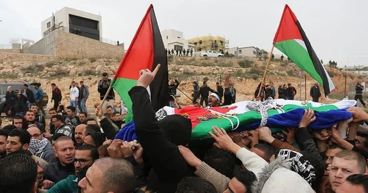 İsrail askerlerinin geçen ay öldürdüğü Filistinli kadının cenazesi defnedildi