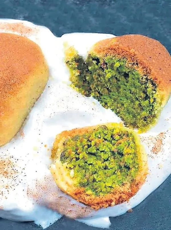 mersin-tatlisi-kerebic-1789746265715.jpeg