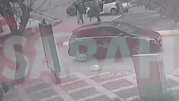Eski futbolcu Oktay Derelioğlu ve eşini öldüresiye dövdüler | Video