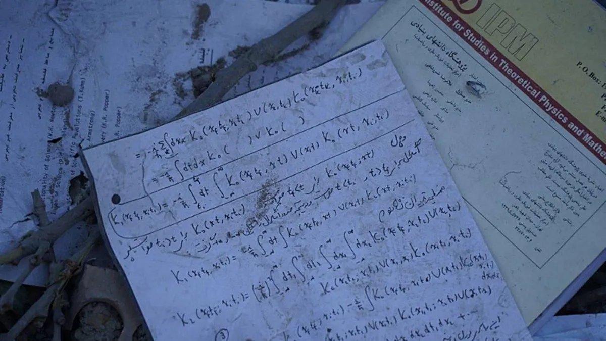 MİT’ten 1940 tarihli “acele” ibareli şüpheli takip belgesi! MİT’ten 1940 tarihli “acele” ibareli şüpheli takip belgesi!