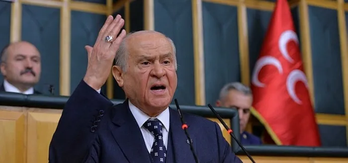 son-dakika-devlet-bahceli-duyurdu-mhpde-kurultay-tarihi-belli-oldu-1592575574235.jpg