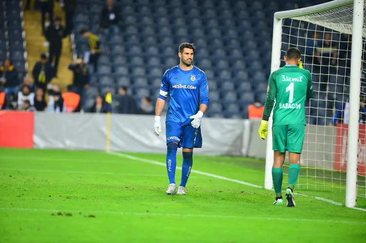 Fenerbahçe - Medipol Başakşehir maçı sosyal medya yorumları
