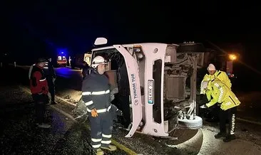 Kastamonu'da midibüs devrildi: 1 ölü 23 yaralı! #kastamonu