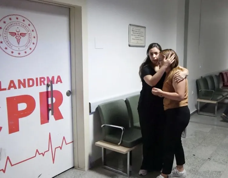 Korkunç olay: Oğlunu korumak istedi kalbinden bıçaklandı!