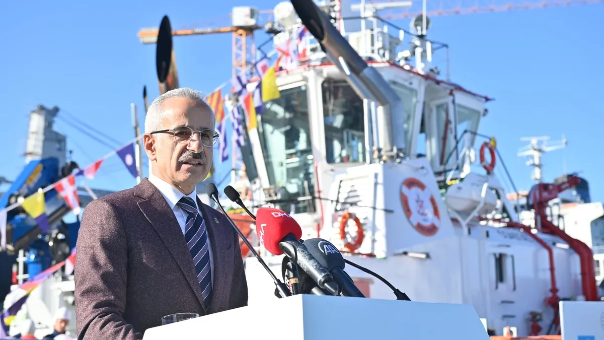 199 can kurtarma operasyonunda 631 kişi kurtarıldı 199 can kurtarma operasyonunda 631 kişi kurtarıldı