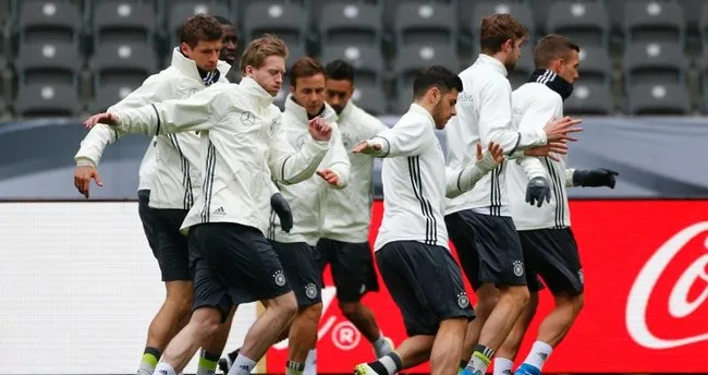 Beşiktaş için flaş transfer iddiası! Alman yıldız...