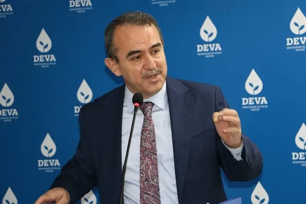 ismail-saymaz-chpnin-milletvekili-listelerine-isyan-etti-hangi-motivasyon-ile-bu-listelere-oy-versinler-1681374234871.jpeg İsmail Saymaz, CHP'nin milletvekili listelerine isyan etti: Hangi motivasyon ile bu listelere oy versinler?