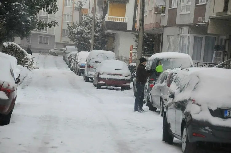 Meteoroloji’den son dakika hava durumu uyarısı! İstanbul’da alarm! Kar yağışı için saat verildi!