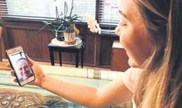 Yaşlılara ‘sıkılma ben varım’ dediler