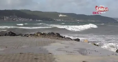 Çanakkale’de fırtına, deniz ulaşımını olumsuz etkiledi | Video