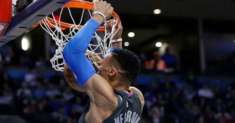 Westbrook’tan müthiş performans