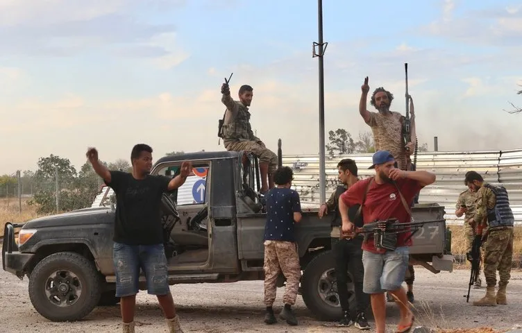 Son dakika haberi: Libya Ordusu başkent Trablus’ta kontrolü tamamen sağladı! Libya Ordusundan sahada büyük başarı...