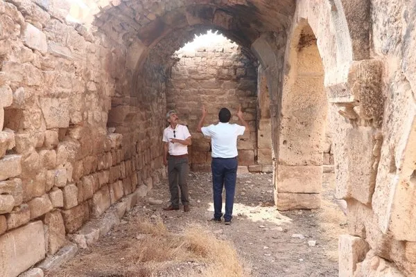 Tarihi Atlas Han turizme kazandırılmayı bekliyor!