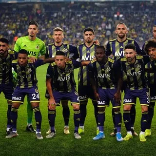 Fenerbahçe'de transfer hareketliliği! Tam 4 oyuncu...