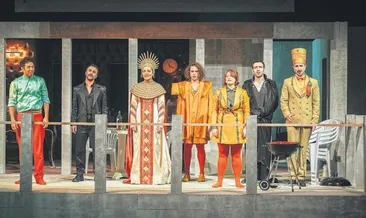 Tiyatro ve komedi dolu bir program