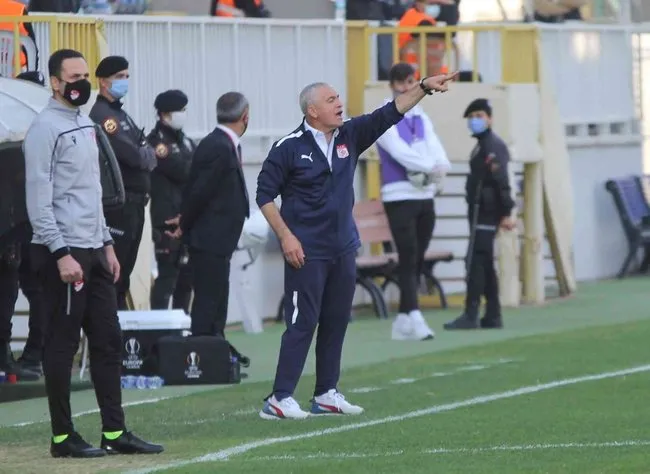 Spor Toto Süper Lig: Altay: 1 - DG Sivasspor: 1 İlk yarı