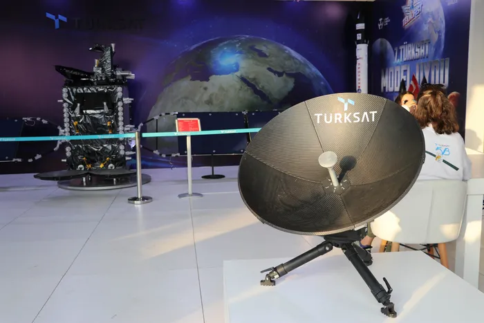 turksat-6a-uydusu-cumhuriyetin-100-yilinda-uzayda-olacak-1662285855265.jpg