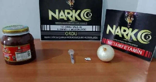 Ordu’da salça kabında uyuşturucu ele geçirildi Ordu’da salça kabında uyuşturucu ele geçirildi