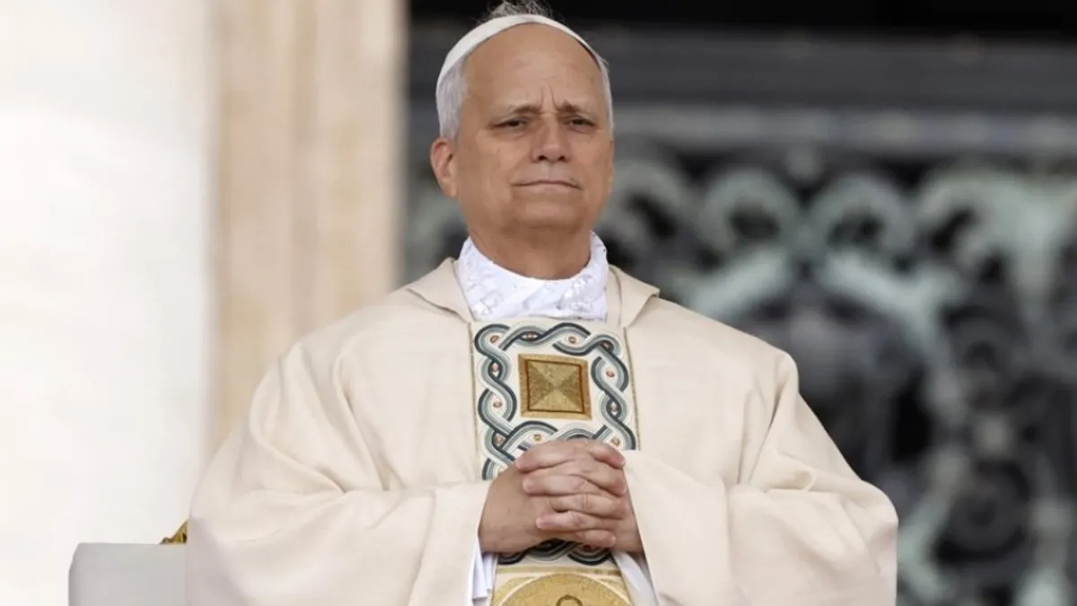 500 yıl sonra tarihi buluşma: İngiltere Kralı 3. Charles, Papa 14. Leo ile Vatikan’da dua etti 500 yıl sonra tarihi buluşma: İngiltere Kralı 3. Charles, Papa 14. Leo ile Vatikan’da dua etti