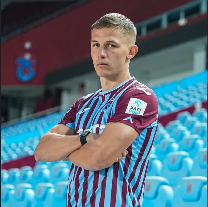 trabzonspor-danylo-sikani-kapa-bildirdi-1737571195967.jpg