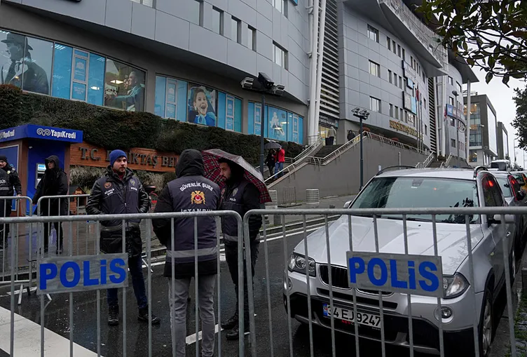 SON DAKİKA… CHP’li belediyelere rüşvet ve yolsuzluk operasyonu: İşte Rıza Akpolat ile birlikte gözaltı kararı verilen isimler!