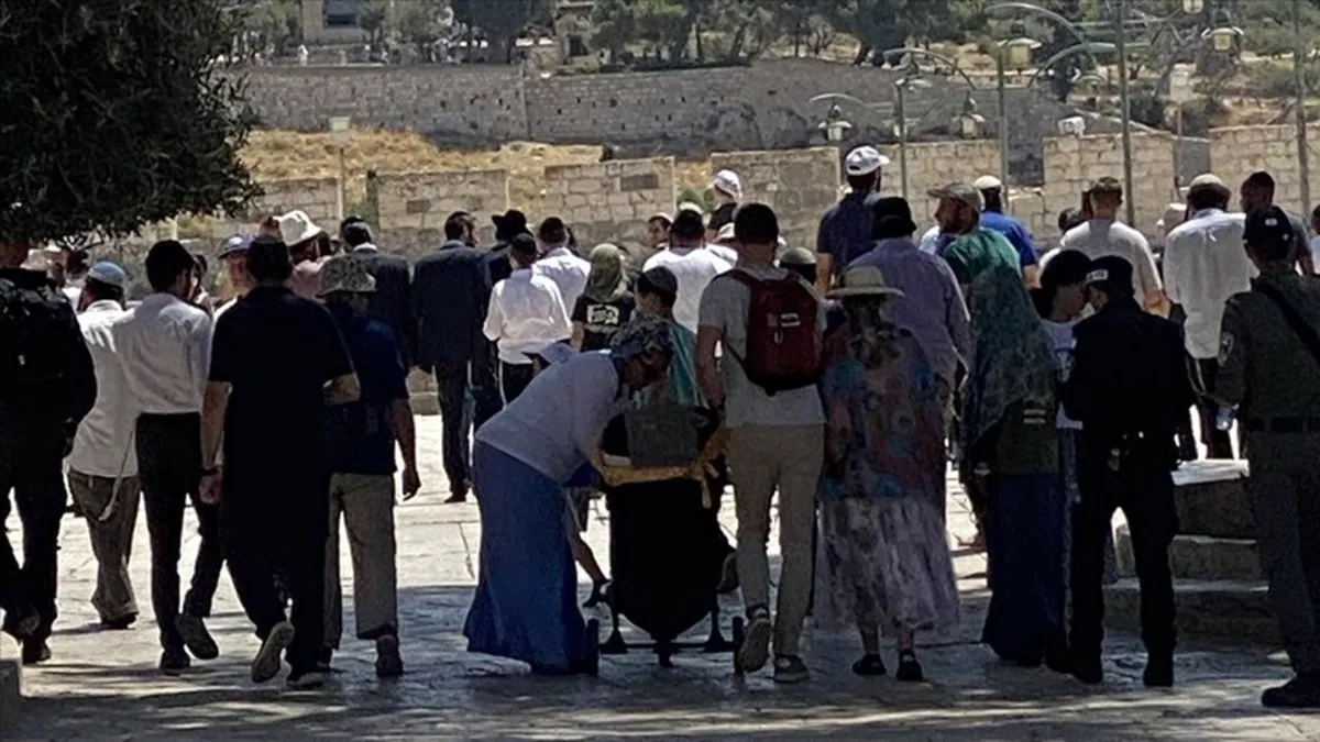 AB'den fanatik Yahudilerin Mescid-i Aksa baskınına kınama: Provokasyon