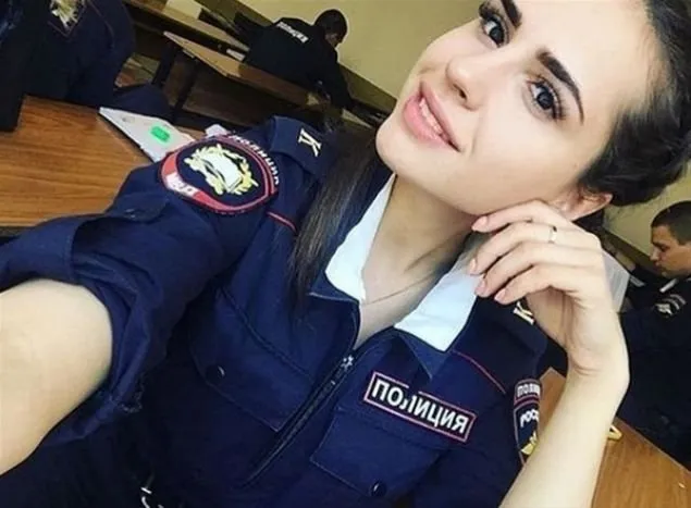 Rus kadın polisler olay oldu! Dünya bu paylaşımları konuştu