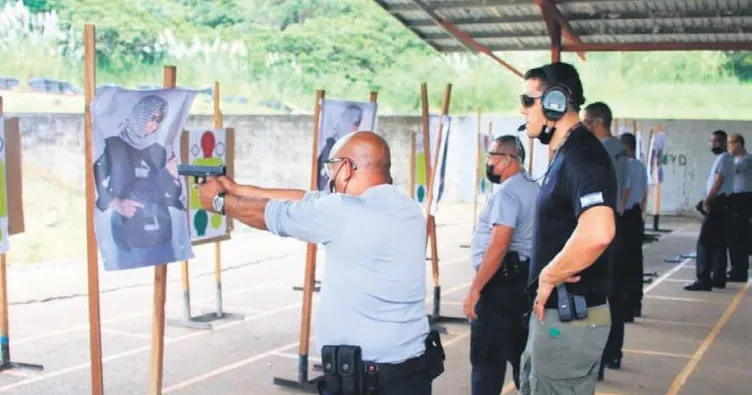 Filistinlileri hedef yaptılar