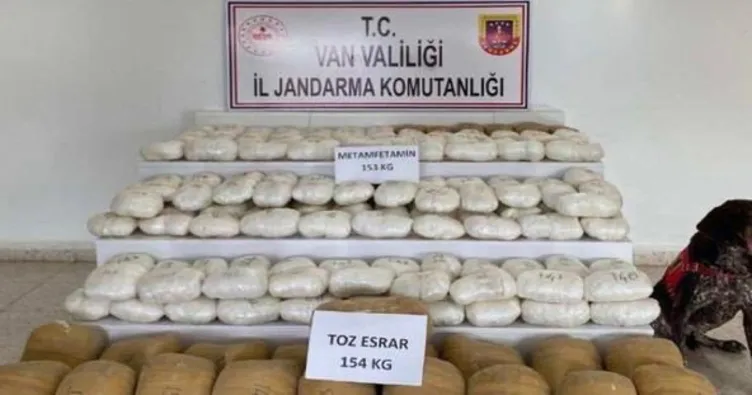 Yüzlerce kilo uyuşturucu yakalandı!