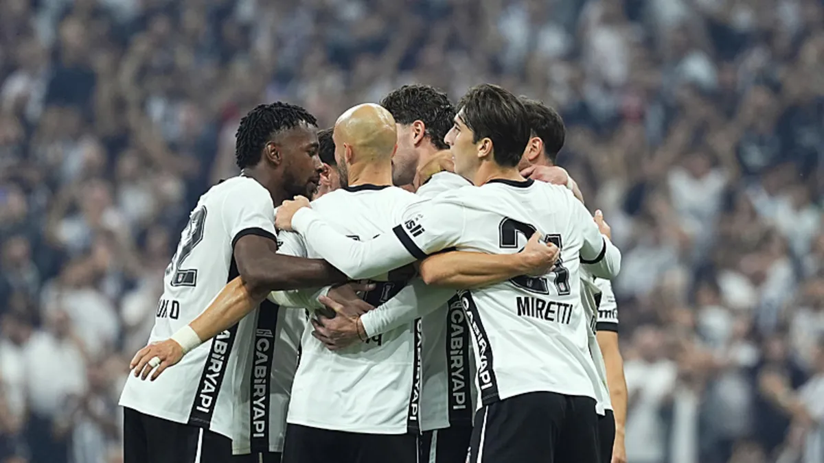 Son dakika: Beşiktaş evinde hata yapmadı! Kocaelispor, İstanbul’da mağlup haber görseli