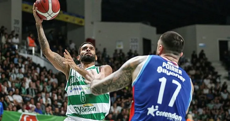 Anadolu Efes deplasmanda kazandı