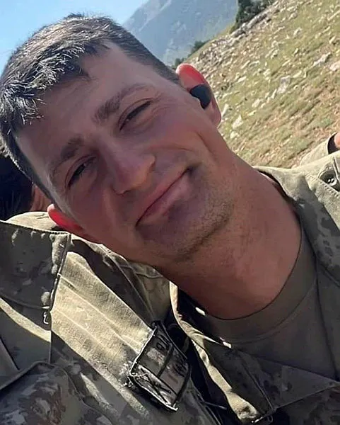 Irak'ın kuzeyinde 6 askerimiz şehit oldu... Şehitlerimizin hikayeleri yürekleri yaktı