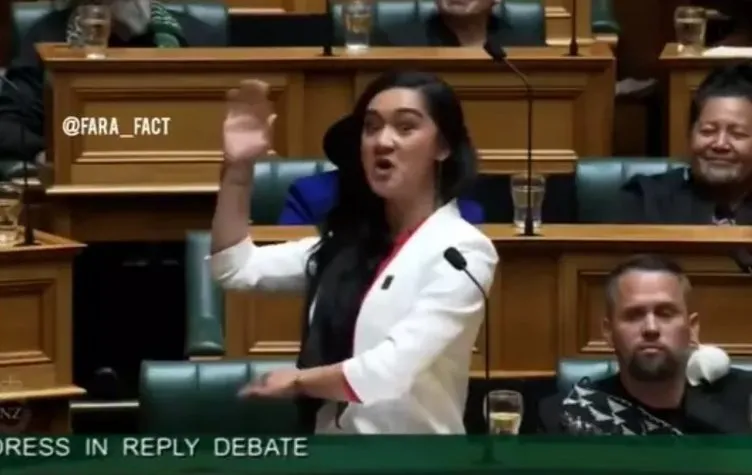 Yeni Zelanda meclisinde ilginç anlar! Milletvekili Haka dansıyla gündeme oturdu