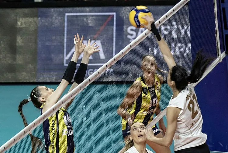 voleybol-kadinlar-sampiyonlar-kupasinda-sampiyon-vakifbank-1697050735807.jpg