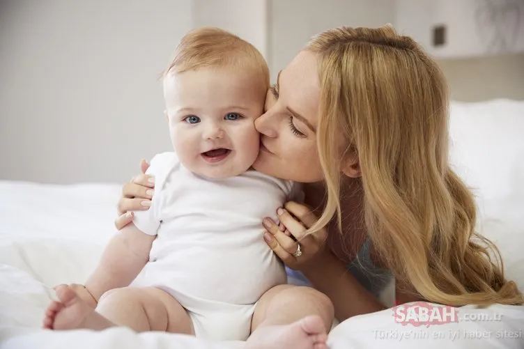 Emzirirken boğazına süt kaçan bebeğe ne yapılmalı?