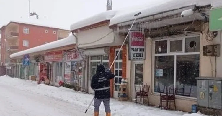 Karabük’te vatandaşlar buza karşı uyarıldı