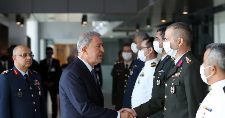 Milli Savunma Bakanı Akar NATO Karargahı’na geldi