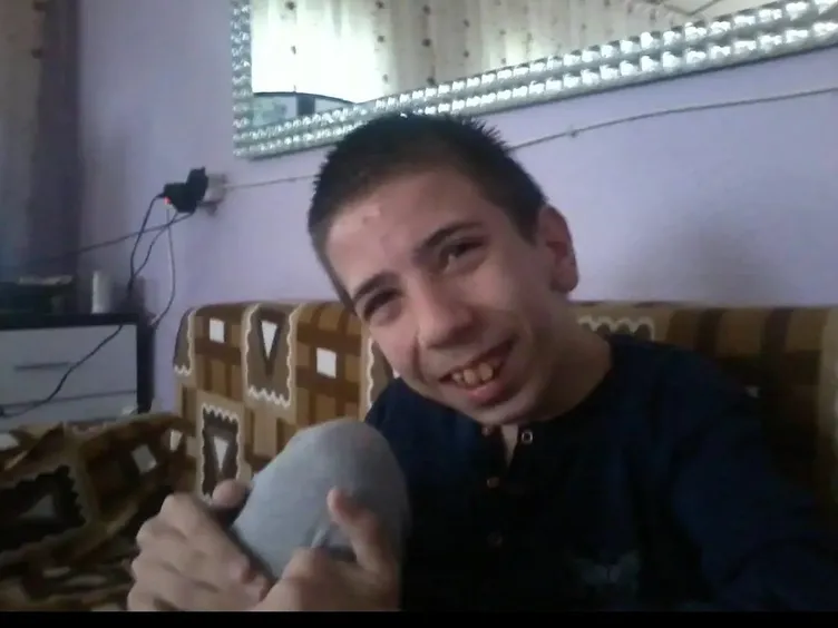 Engelli Murat Saraç hayatını kaybetti! Oğlum melek oldu bizi unutmayın