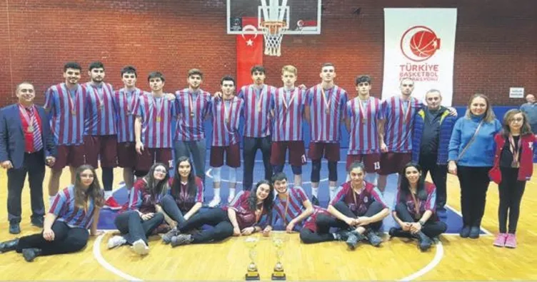 Fatoş Abla Koleji namağlup şampiyon