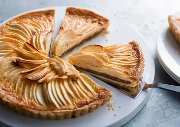 Hamuru gevrek kendisi lezzetli: Elmalı turta tarifi